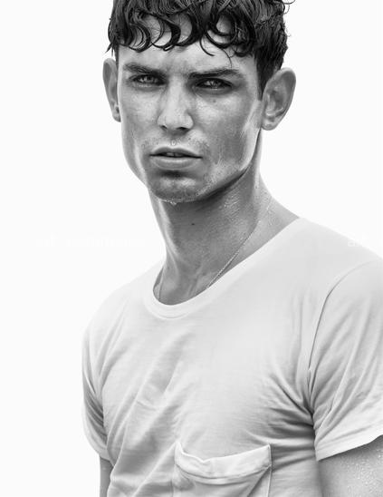 Shot_03_SAINTLAURANT_016 f2 crop.tif