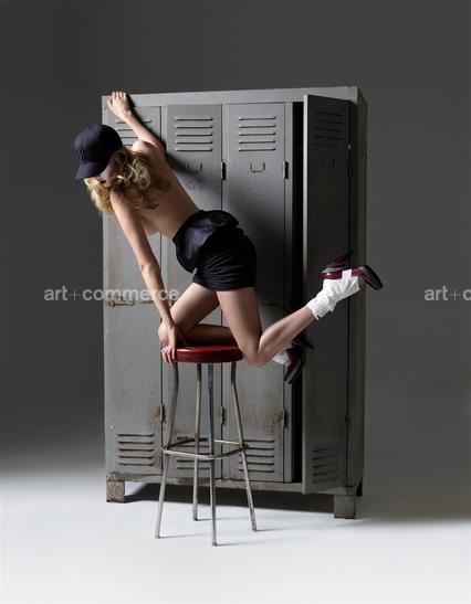 The lockerroom_05.tif