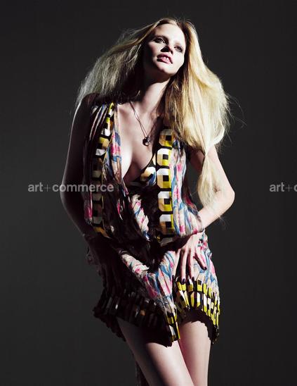 VOGUE_UK_90_022.tif