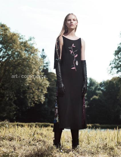 VOGUE_UK_W_VANDERPERRE_00110_132_RVB.tif