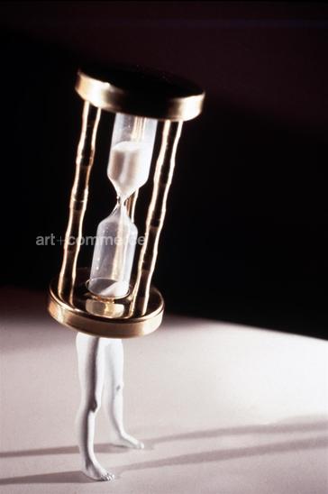 Walking Hourglass, 1989