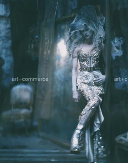 16947 IVO 08D PR FG-Sm_cs co…