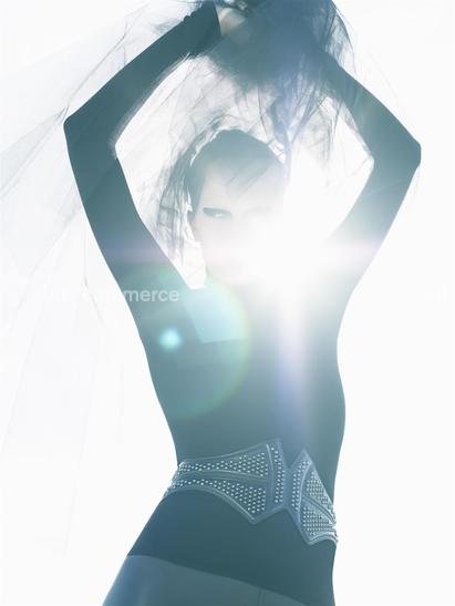 S_IV_020609_06-015 f3bleed.tif