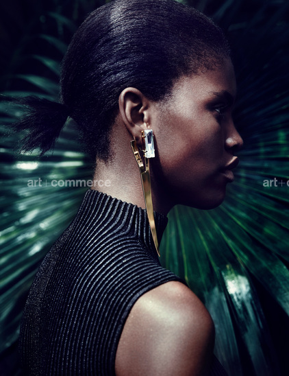 SHOT_05_LOVE_AW15_AMILINA_024 f3 Bleed.jpg