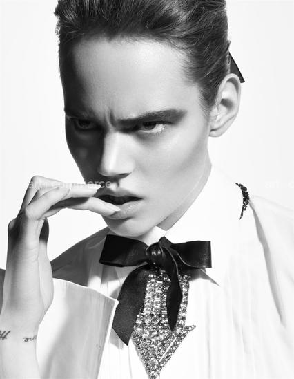 15624 JVO 08F SO DQZ30J-Sm copy.tif