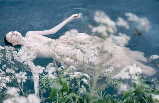 SHOT_32_LOVE_AW15_CIERRA_103 f6 Bleed.jpg