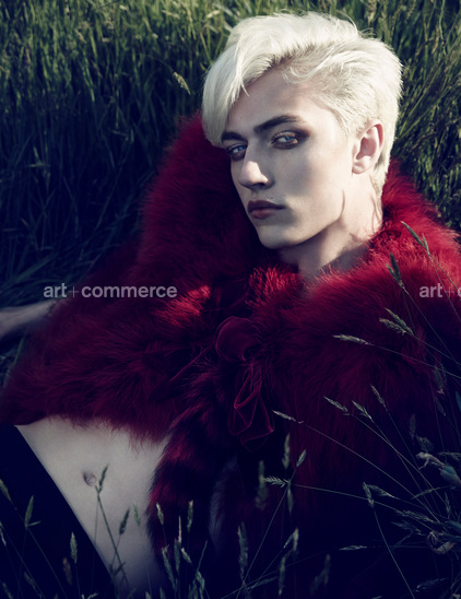 SHOT_24A_LOVE_AW15_LUCKY_034 f4 Bleed.jpg