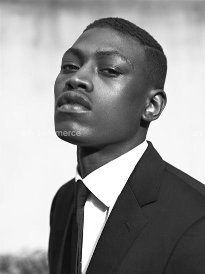 MAN_ABOUT_TOWN-05-123-020310.tif