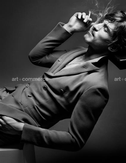 VOGUE_HOMME_12213_SHOT_6_004 f4 crop.tif