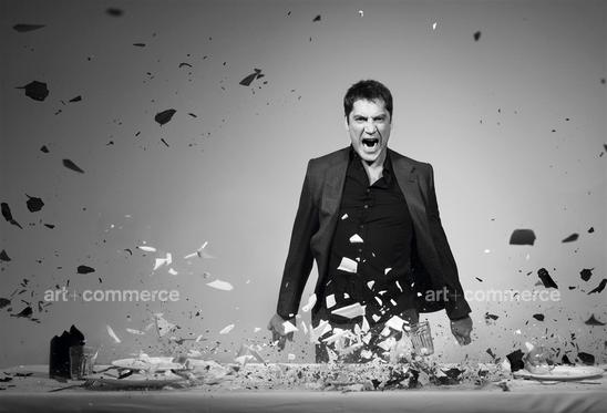 NYtimes_1010_Javier_01-025 f4 CMYK.tif