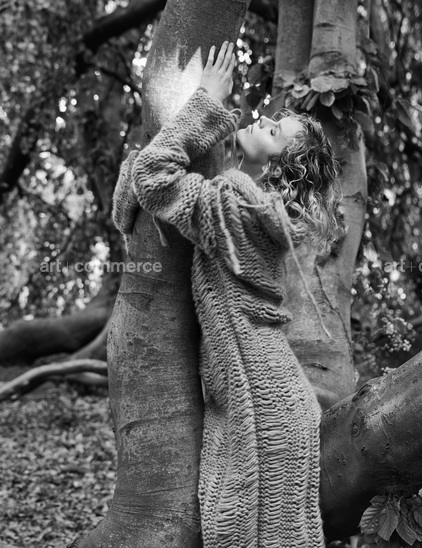 SHOT_18_LOVE_AW15_EVA_138 f5 Bleed.jpg