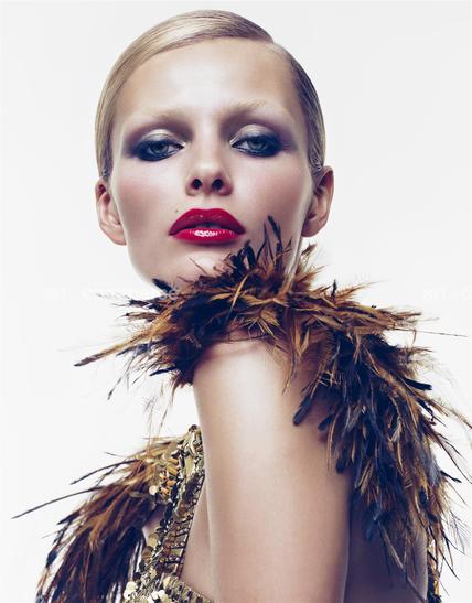 17322 CVO 01J SO FG_Sm_cs copy.tif