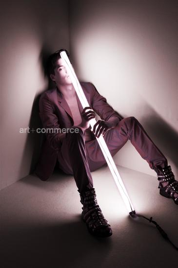 1109_VMAN_GUCCI_001_F2