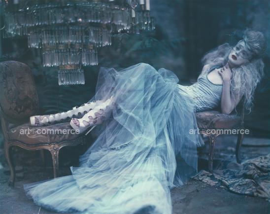 16947 IVO 17E PR FG-Sm_cs co…