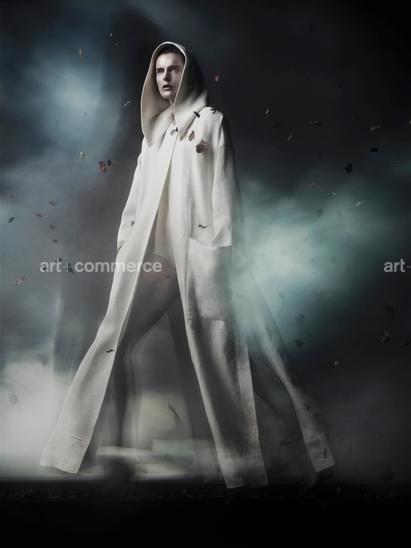 i-D_1211_07-018 f5 cmyk.tif