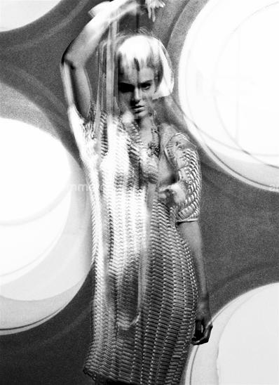 15668 WW 04F CM DQZ-Lg copy.tif