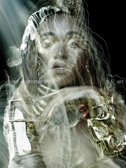 V_MAGAZINE_TWIGGS_2014_07_SHOT_02_013 f2.jpg