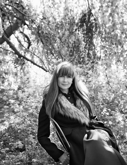 SHOT_20_LOVE_AW15_DEBORAH_301 f4 Bleed.jpg