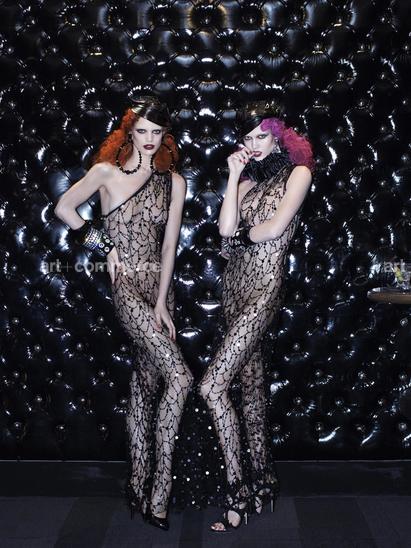 00070_090_COVER_C_RGB