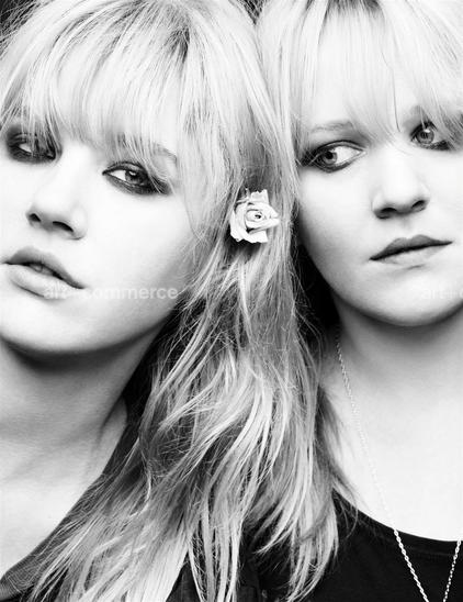 LOVE_MAGAZINE_220513_BLEACHED_019 f3_CROP.tif