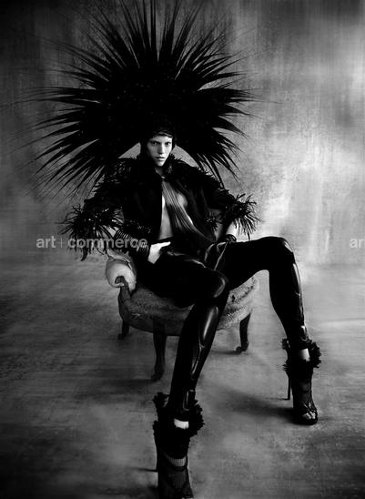 V MAGAZINE_111213_LOUIS VUITTON_010 f6 crop.tif