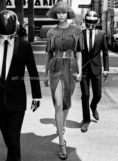 19116 UVO 08F CM.tif