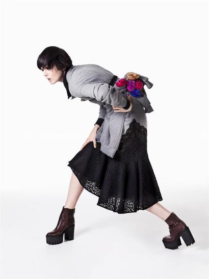 LOVE_200513_STELLA_STELLA_023 f6 Crop.tif