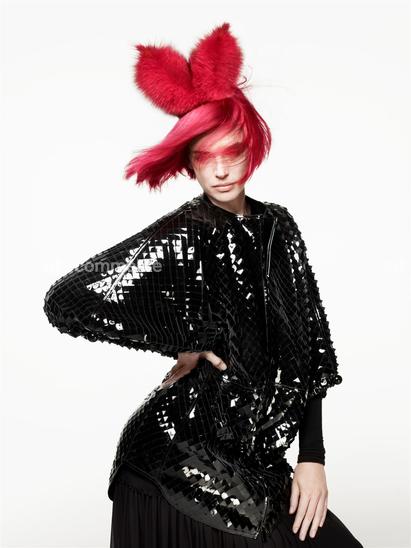 LOVE_200513_SYBIL_ARMANI_068 f6 Crop.tif