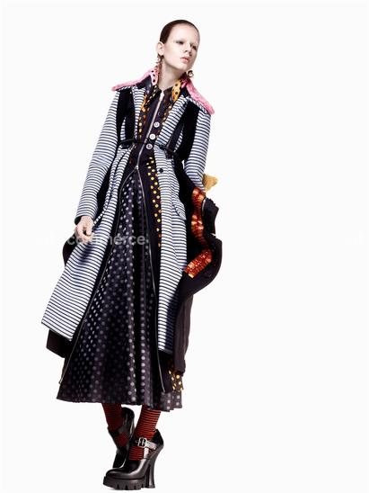 LOVE_200513_JOANNA_MIUMIU_059 f4 Crop.tif