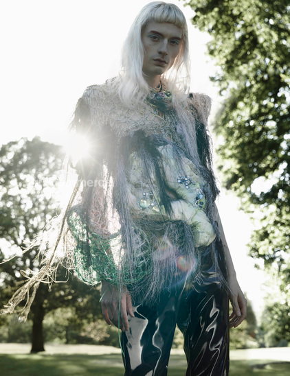 SHOT_26_LOVE_AW15_MATTY_007 f3 Bleed.jpg