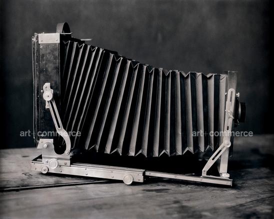 My Camera, Paris 2002.tif