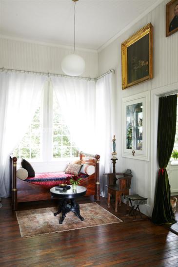 EDC040114Devera02.psd