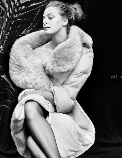 SHOT_12_LOVE_AW15_JESSICA_015 f5 Bleed.jpg