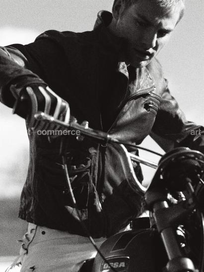 567_Vogue Homme_06.tif