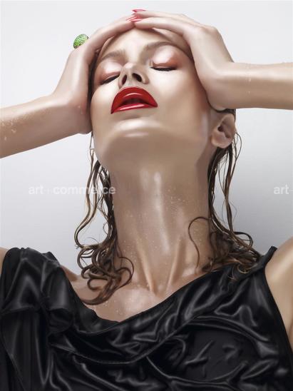 27_Love_Carolyn_KM-036 f3CMYK.tif