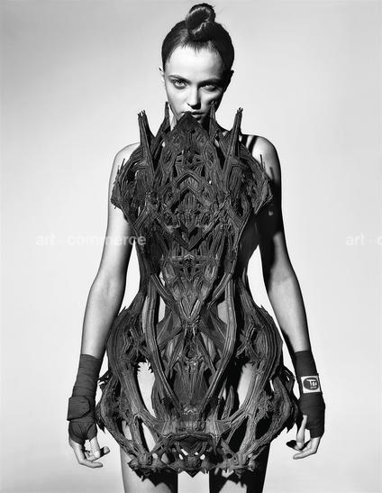 FG39-21bw300_18155 DAZ 0…