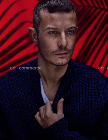 SHOT_01_LOVE_AW15_JONATHAN_036 f7 Bleed.jpg