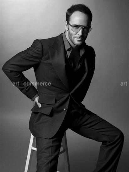 s_gqs_230108_TOMFORD_03-