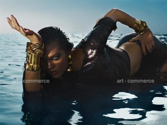 NUMrO_SPN_0710-SH05-043 f3 bleed.tif