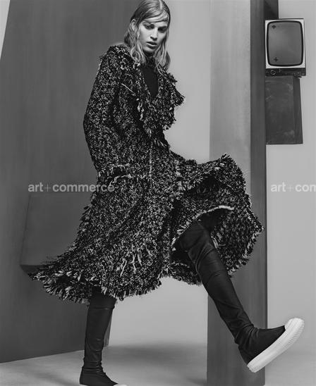 19674 NYT 08G CM.tif