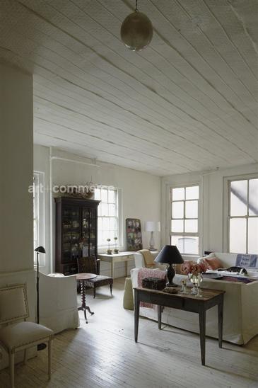 WA_NYT_Derian_Living_Room_01_005.tif