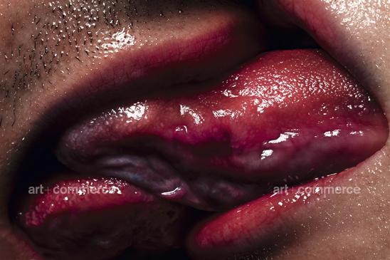 exhibition1010_shot01_185_F2 CMYK.tif