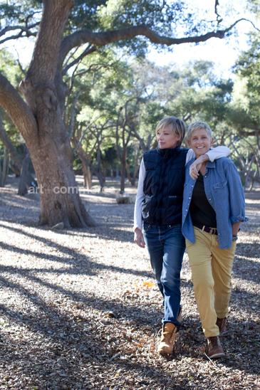 EDC050113ellen_011.psd