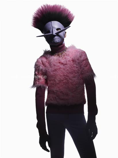 LOVE_0512_13_RYAN_034 f3 Bleed.tif