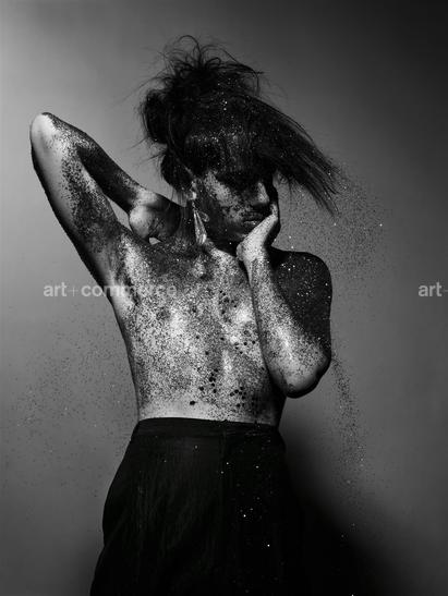 ss_dazed_201107_THEO-127 f1