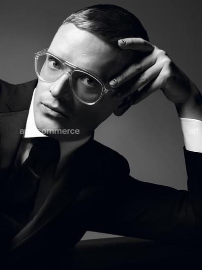 Giles_Portrait_111210-023 1 f2 v1CMYK.tif