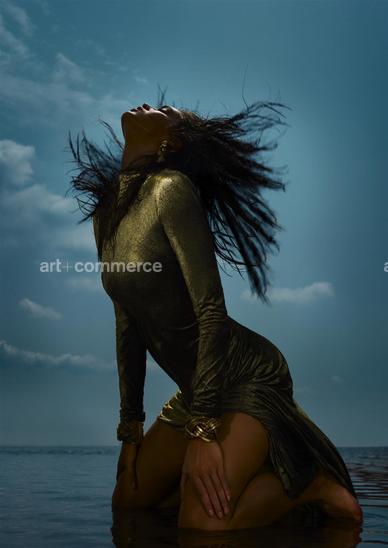 NUMrO_SPN_0710-SH10-019 f5 bleed.tif