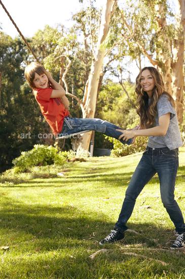 T&C_KellyWearstler_1900 1_RT.psd