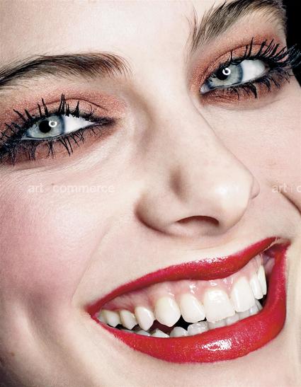 15658 TEN 06R RB UMK-Sm.1.tif